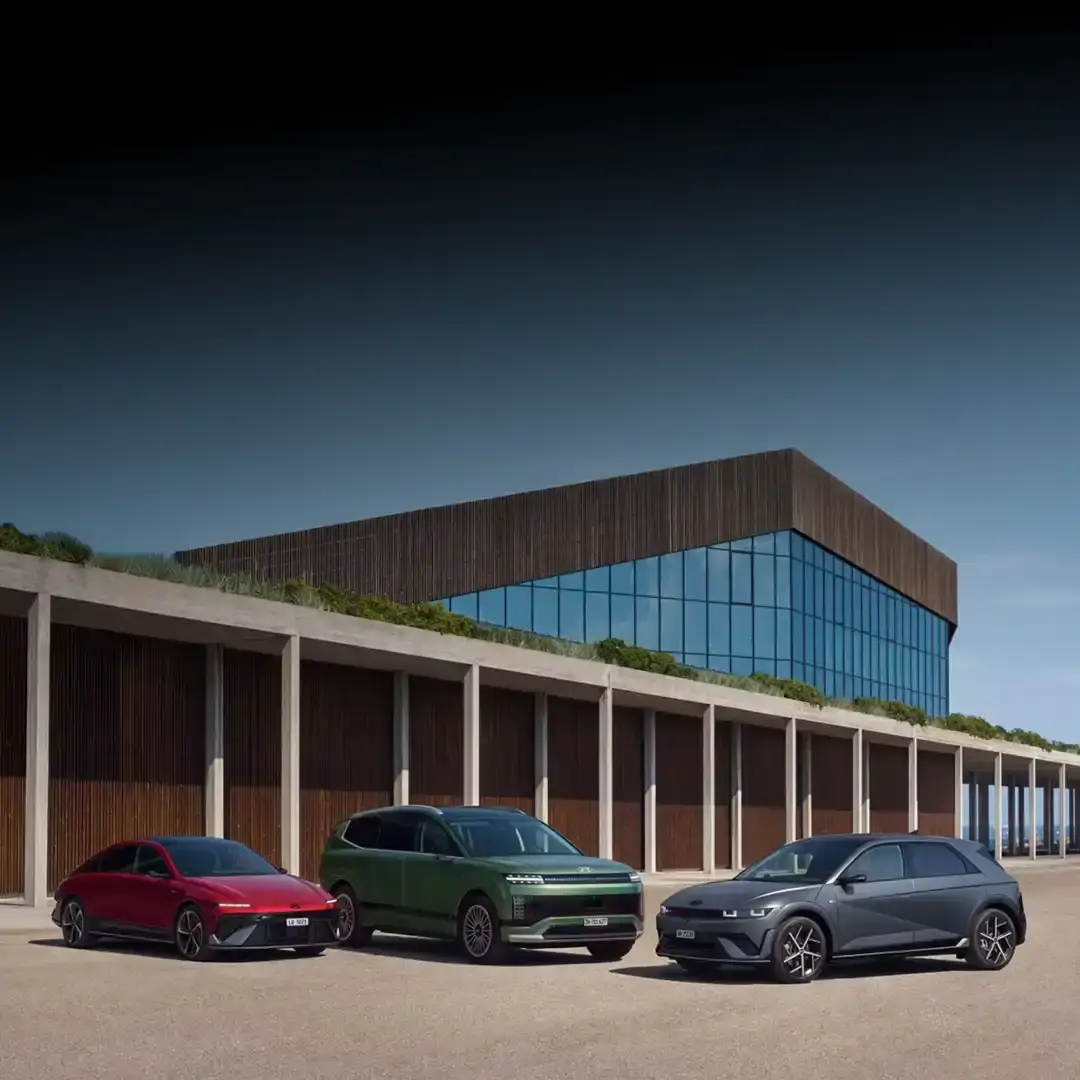 Photo https://hyundai-chevalley.ch/mediasecure-getphoto?dossier=offres&photo=Hyundai_Offre_gamme_IONIQ_Groupe_Chevalley_mob_20261012163303.webp